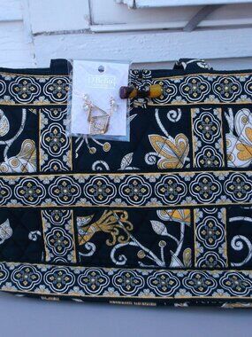 Vera Bradley Black/White/Yellow Quilted Handbag • 12.5x8.5 • Loop‑Over Tab ✈️